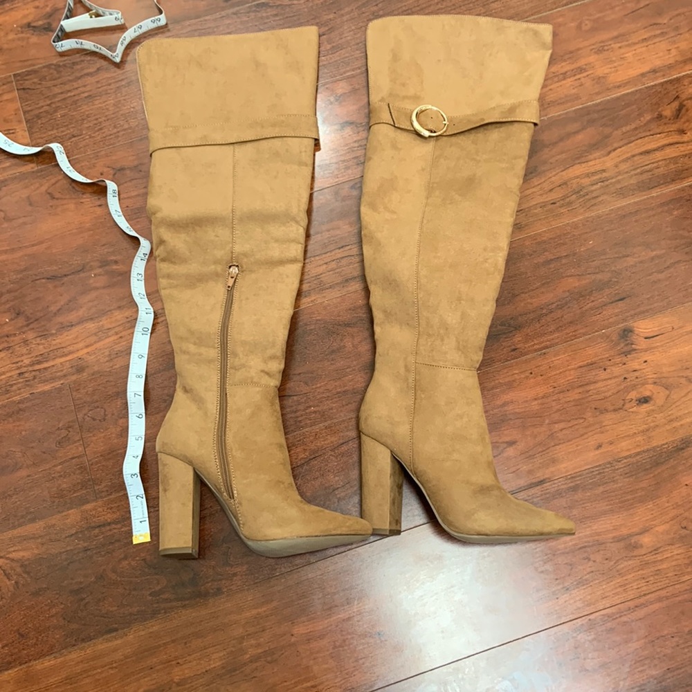 NWOB OTK boots